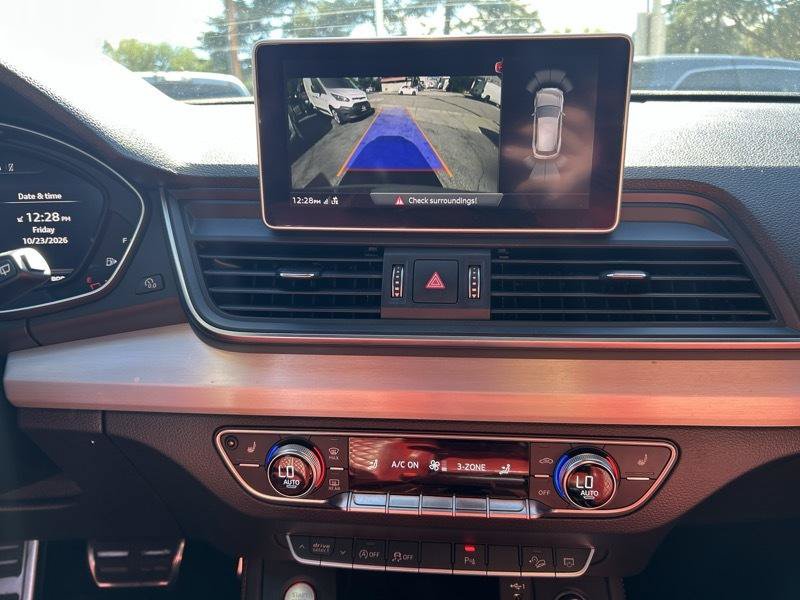 Used 2019 Audi SQ5 Premium Plus w/ Premium Plus Package AWD/4WD image 12