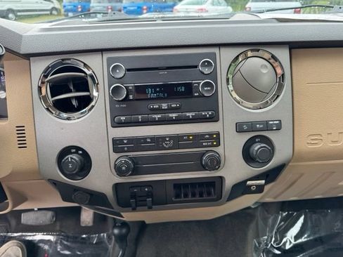Used 2016 Ford F250 XLT w/ XLT Value Package AWD/4WD image 26