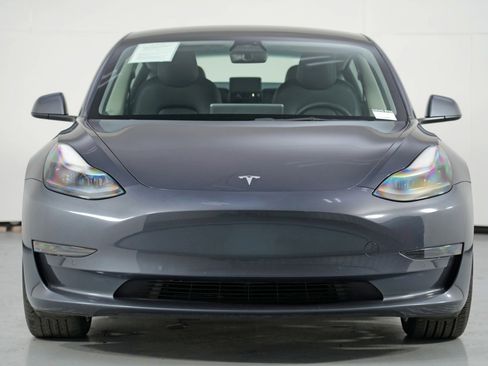 Used 2022 Tesla Model 3 image 7