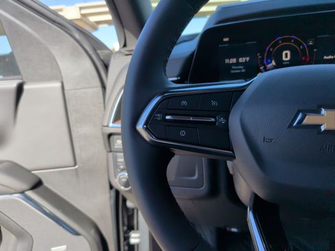 Used 2025 Chevrolet Tahoe High Country image 18