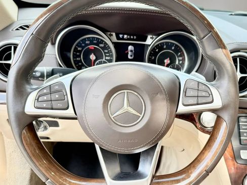 Used 2018 Mercedes-Benz SL 450 image 29