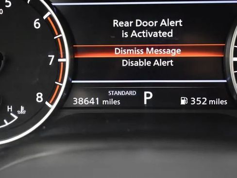 Used 2025 Nissan Rogue SV FWD image 28