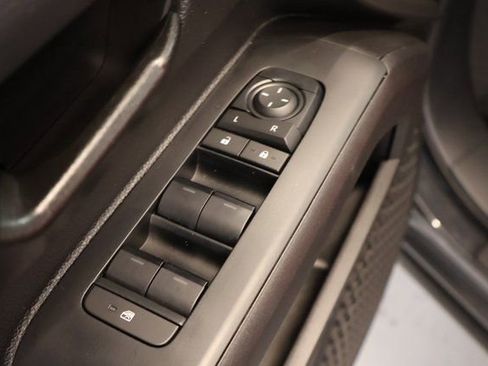 Certified 2025 Toyota Tacoma TRD Pro image 11