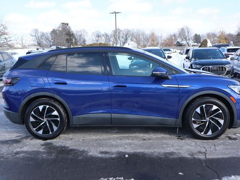 Used 2021 Volkswagen ID.4 Pro S w/ ID.4 Protection Package image 4