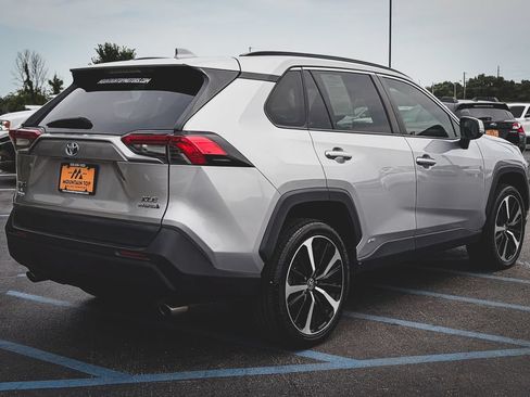 Used 2022 Toyota RAV4 XLE w/ Convenience Package AWD/4WD image 28