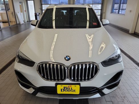 Used 2020 BMW X1 xDrive28i w/ Convenience Package AWD/4WD image 2