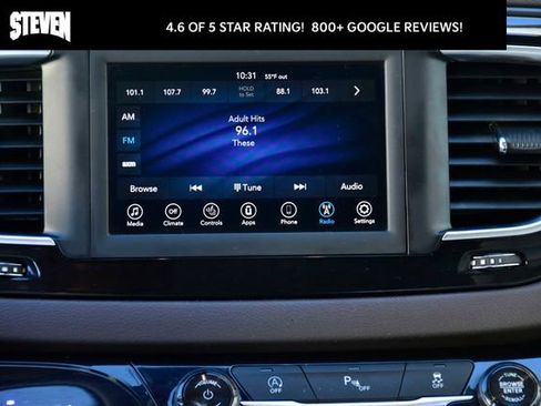 Used 2020 Chrysler Pacifica Touring-L image 20