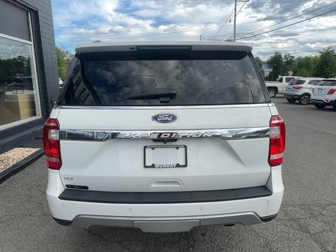 Used 2019 Ford Expedition XLT w/ Equipment Group 202A AWD/4WD image 6