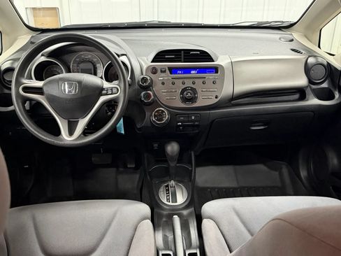Used 2013 Honda Fit image 16