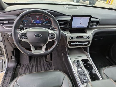 Used 2022 Ford Explorer Timberline w/ Timberline Technology Package image 14