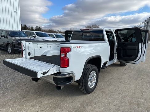 Used 2022 Chevrolet Silverado 3500 LTZ w/ LTZ Convenience Package image 29