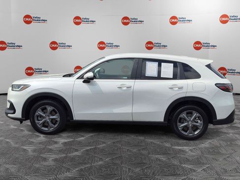 Certified 2026 Honda HR-V LX image 8