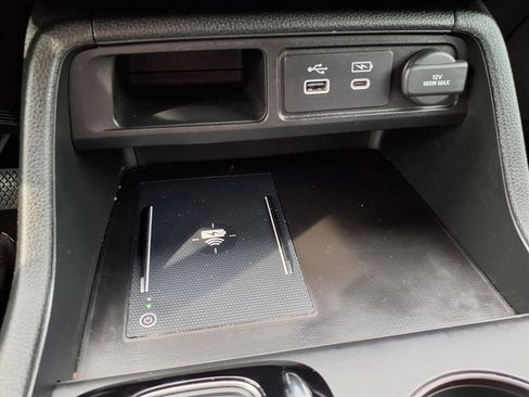 Certified 2024 Honda Pilot TrailSport image 9