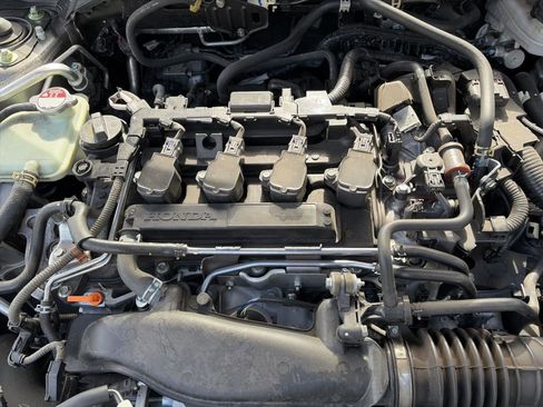 Certified 2021 Honda Civic EX image 25