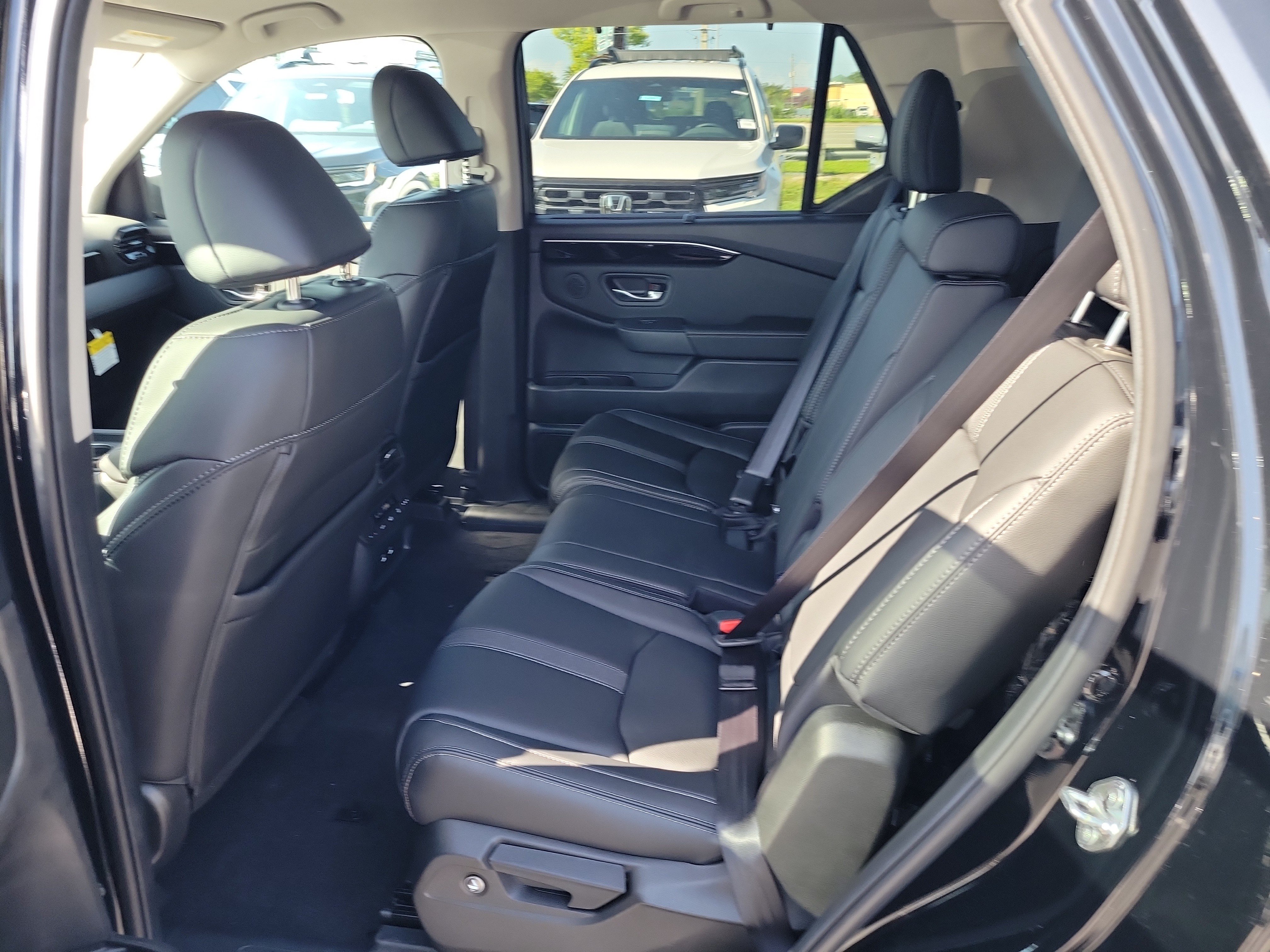 New 2026 Honda Pilot EX-L image 14