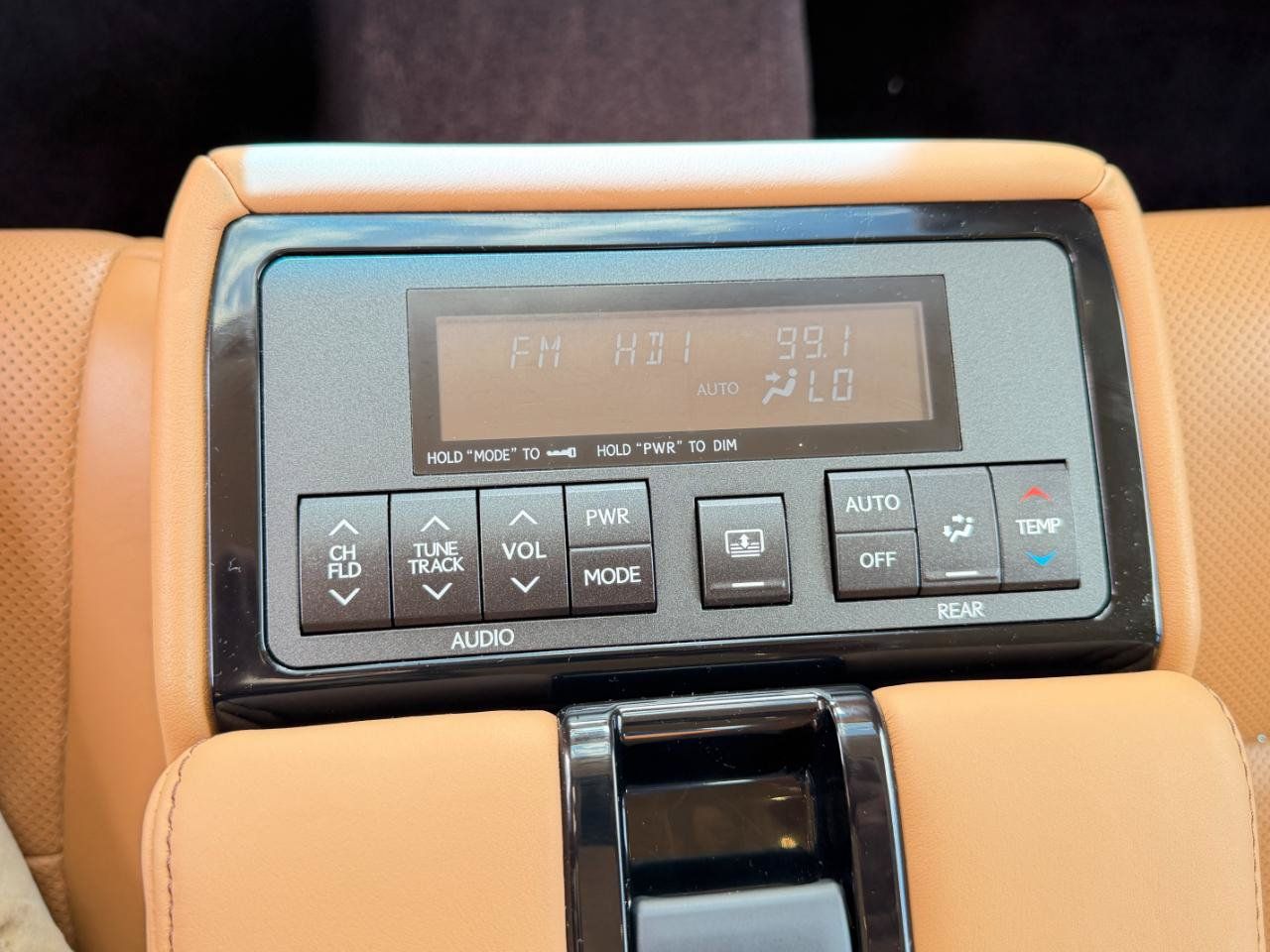 Used 2013 Lexus GS 350 AWD w/ Luxury Pkg w/Cold Weather Pkg image 31