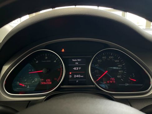 Used 2009 Audi Q7 TDI Premium Plus image 38