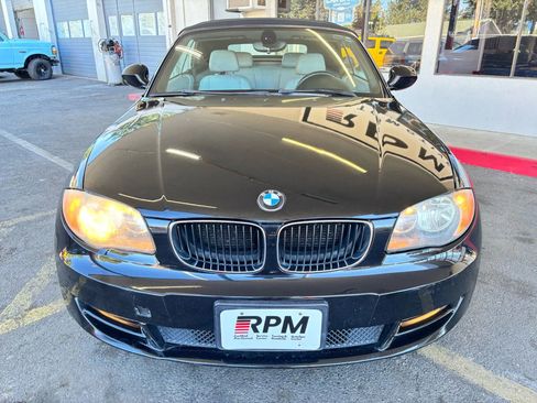 Used 2010 BMW 128i Convertible image 2