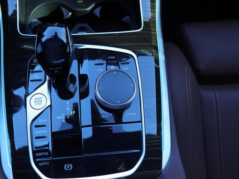 Used 2021 BMW X5 sDrive40i w/ Premium Package image 40