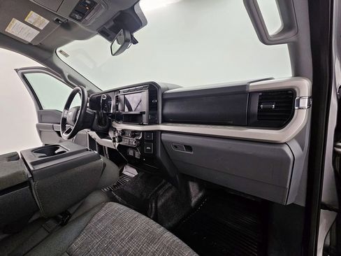 Used 2023 Ford F350 XLT image 10
