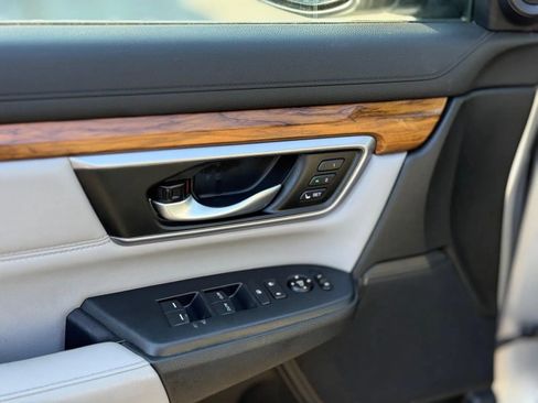 Used 2017 Honda CR-V EX-L image 8