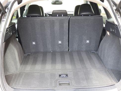 Used 2021 INFINITI QX50 Luxe w/ Cargo Package AWD/4WD image 7