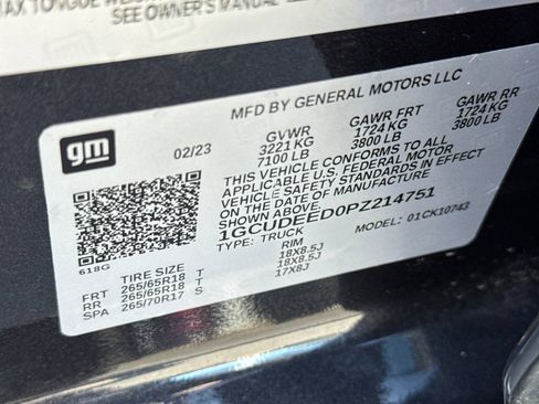 Used 2023 Chevrolet Silverado 1500 RST AWD/4WD image 35