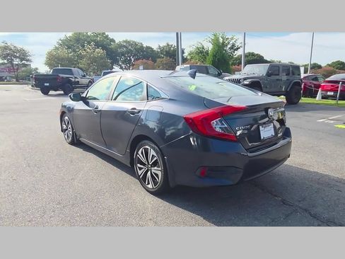 Used 2018 Honda Civic EX-T image 31
