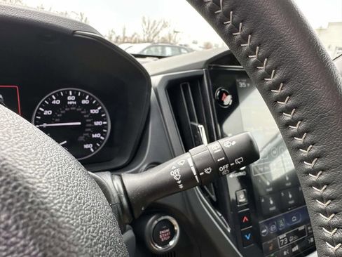 Certified 2025 Subaru Forester Premium image 27