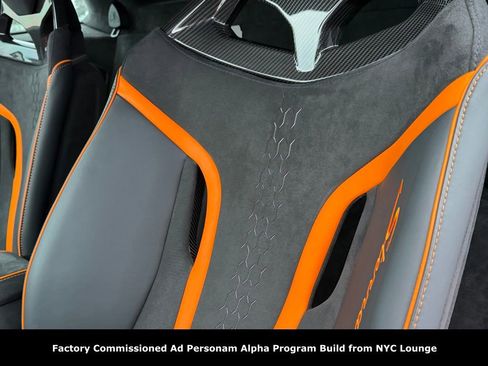 Used 2024 Lamborghini Huracan Sterrato image 37