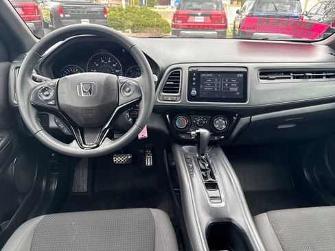 Used 2021 Honda HR-V Sport image 22