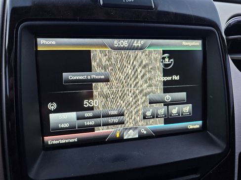 Used 2014 Ford F150 Platinum image 52