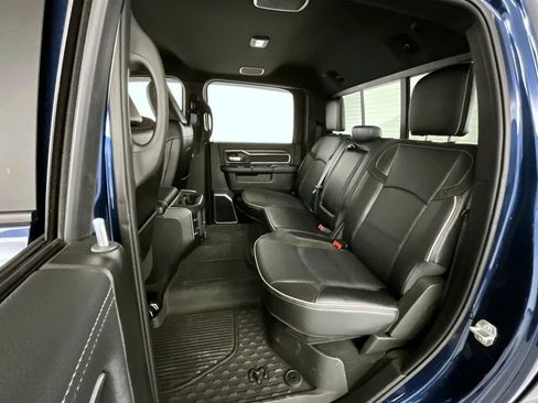 Used 2024 RAM 2500 Laramie w/ Night Edition image 19