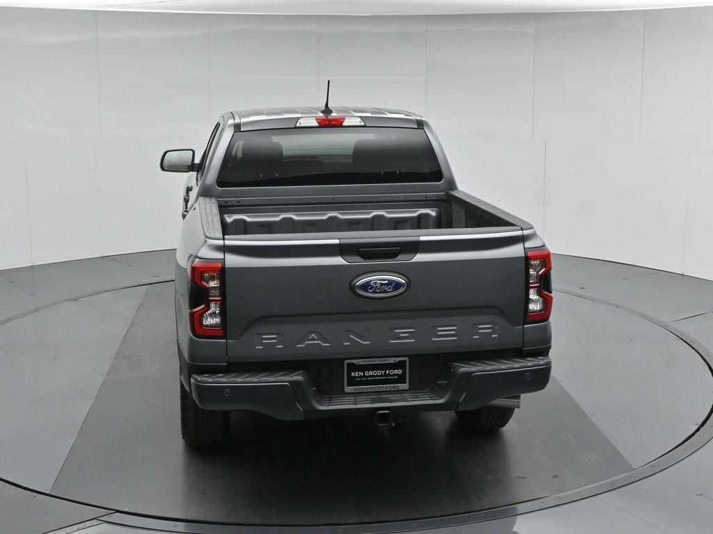 New 2026 Ford Ranger XLT w/ Black Appearance Package AWD/4WD image 38