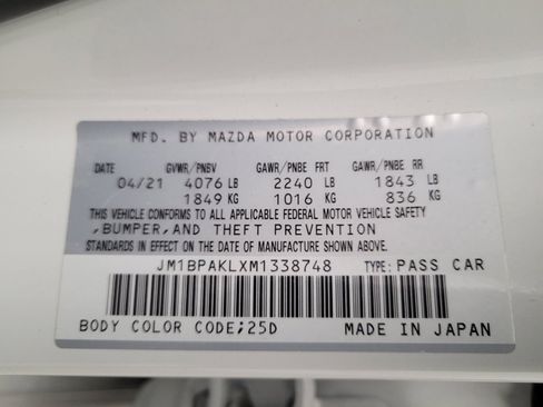 Used 2021 MAZDA MAZDA3 s image 33