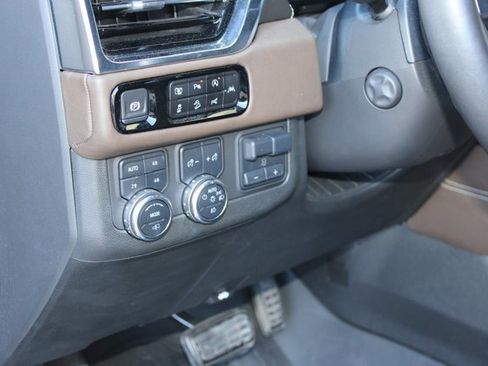 Used 2025 GMC Yukon Denali Ultimate image 29