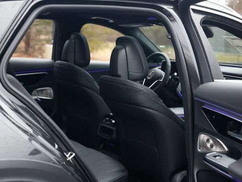 New 2026 Mercedes-Benz E 450 4MATIC All-Terrain Wagon image 23