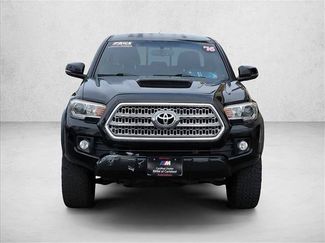 Used 2016 Toyota Tacoma TRD Off-Road w/ Towing Package RWD video 2