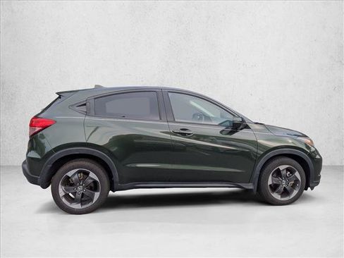 Used 2018 Honda HR-V EX image 4