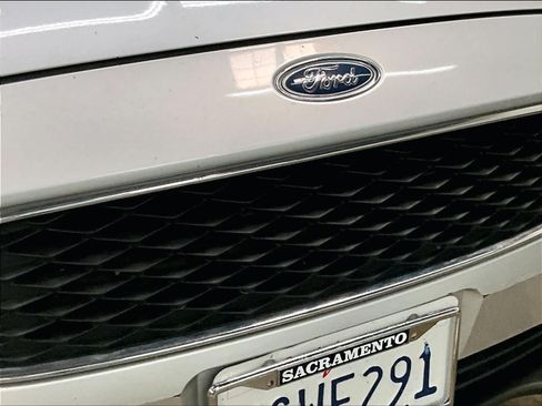 Used 2016 Ford Focus S FWD image 32