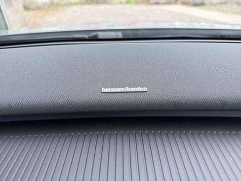 New 2026 Volvo EX30 Plus w/ Climate Package image 16