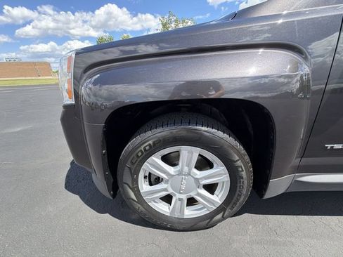 Used 2014 GMC Terrain SLE w/ Convenience Package AWD/4WD image 31