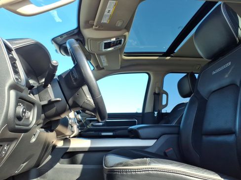 Certified 2021 RAM 1500 Laramie image 22