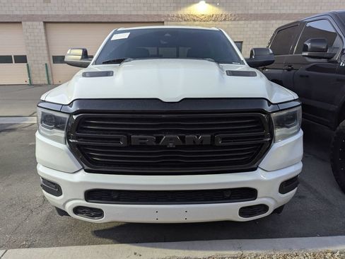 Used 2023 RAM 1500 Laramie AWD/4WD image 2