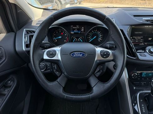 Used 2013 Ford Escape SEL image 24