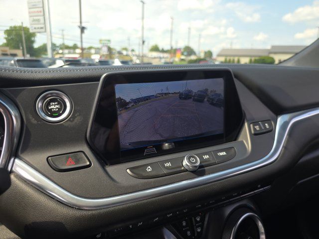 Used 2019 Chevrolet Blazer LT FWD image 20