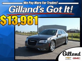 Used 2018 Chrysler 300 Limited image 1