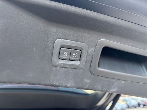 Used 2025 MAZDA CX-90 3.3 Turbo w/ Preferred Package image 29