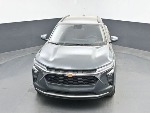 New 2026 Chevrolet Trax LT FWD image 32