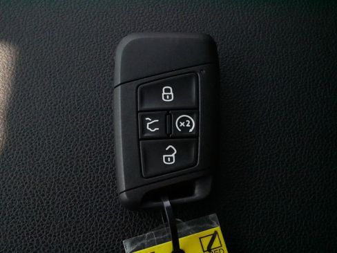 Certified 2023 Volkswagen Atlas Cross Sport SEL Premium R-Line image 30